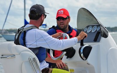 Where to find a powerboating club or instructor?
